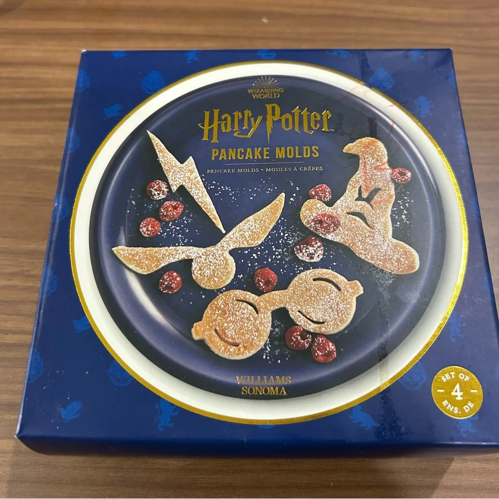 Harry Potter Pancake Molds by Williams Sonoma - Navy Blue
